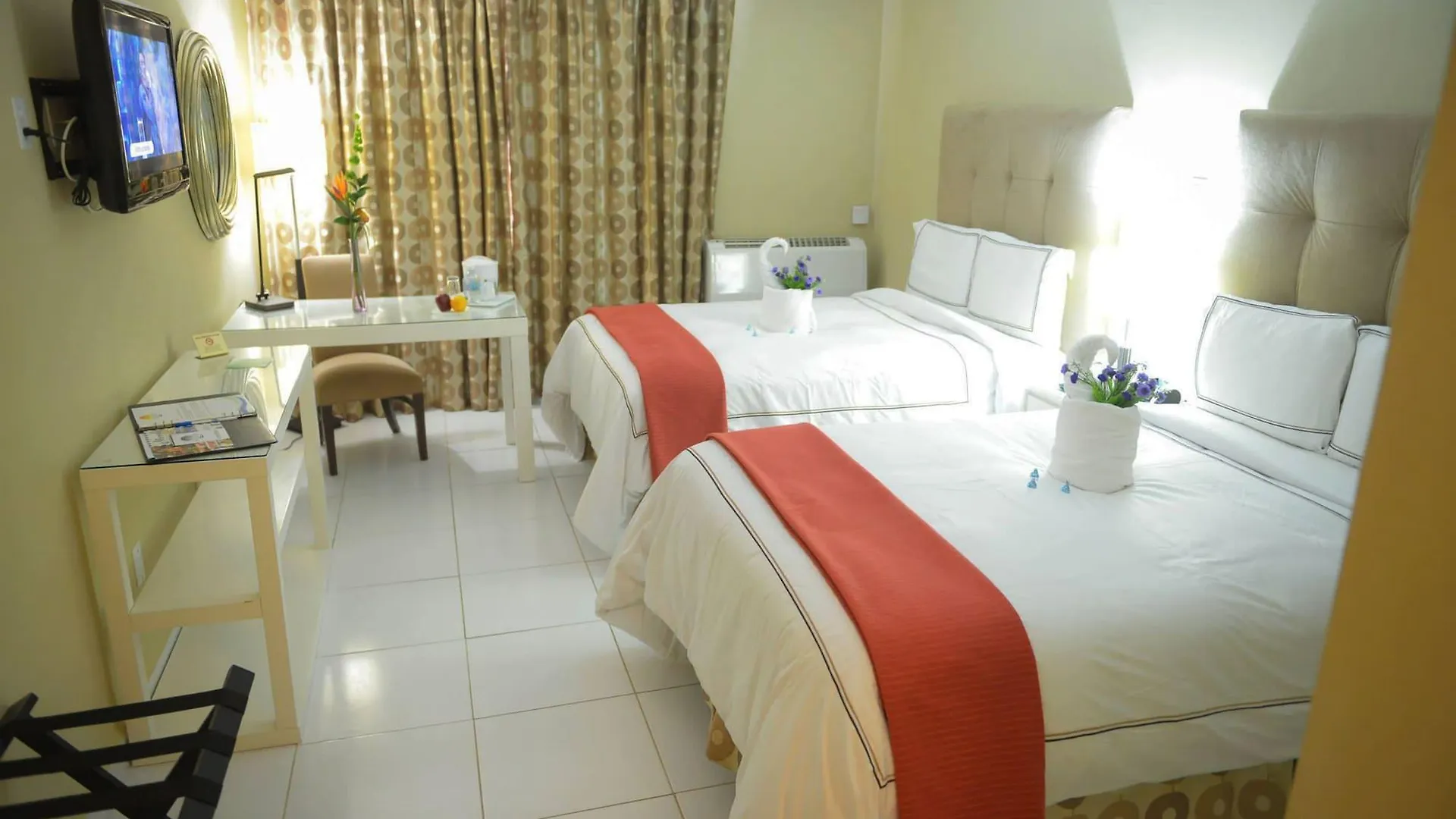 Tryp By Wyndham Aruba Adults Only Hotel Palm Beach Aruba