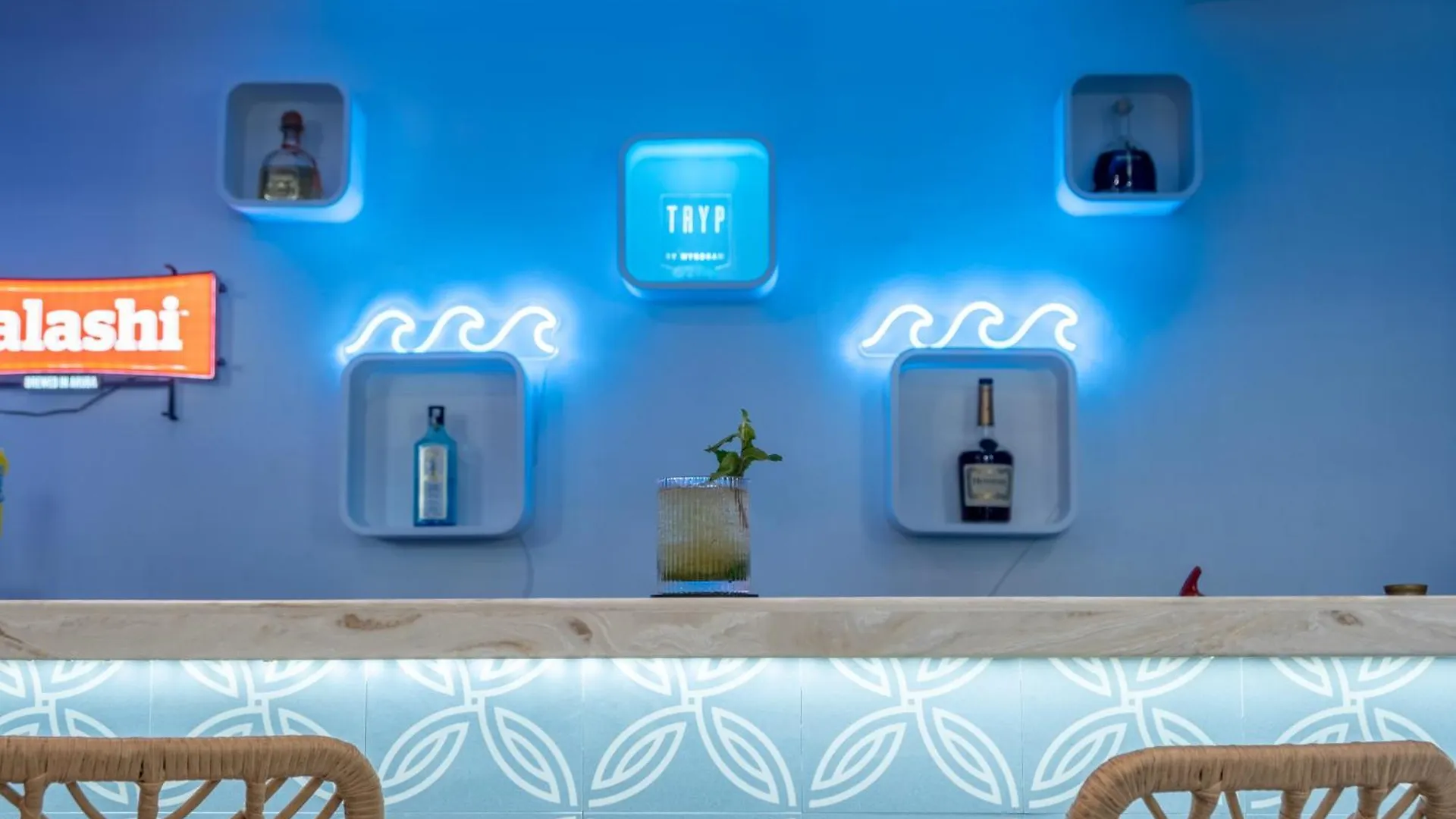 Tryp By Wyndham Aruba Adults Only Hotel Palm Beach 3*,