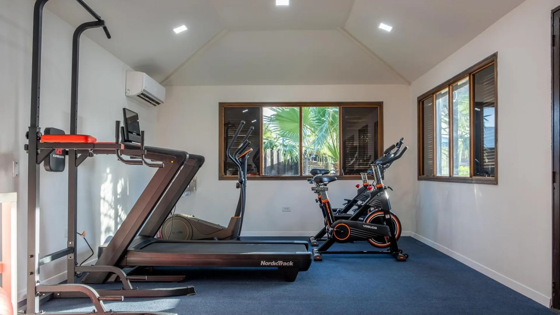 Tryp By Wyndham Aruba Adults Only Hotel Palm Beach