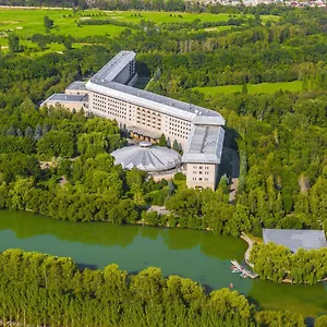 Отель Swissotel Wellness Alatau